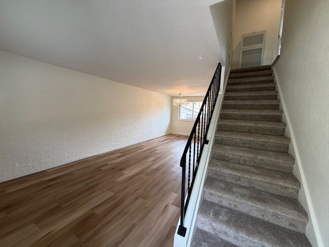 Photo - Charming 2-Bedroom Townhouse with Garage in Prime Arvada Location! Unit 4