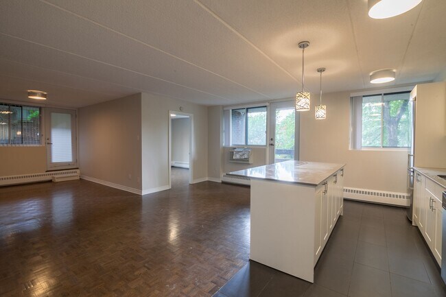 Photo - 4800 Maisonneuve Blvd W Unit 309