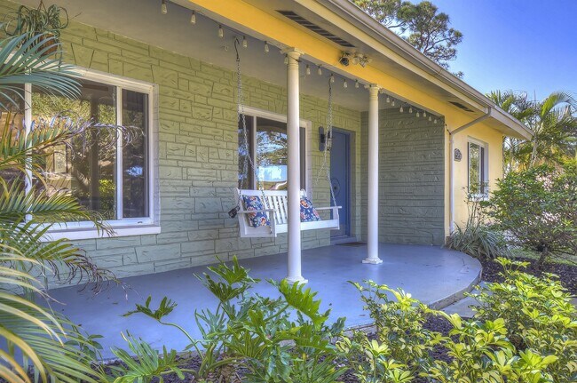 Photo - 5850 24th Ave S