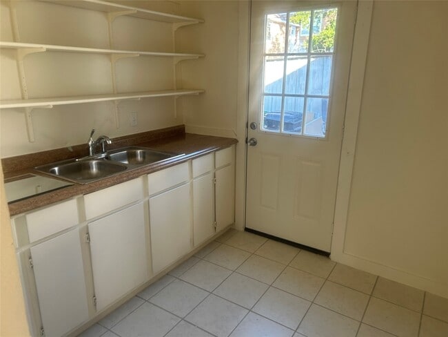 Photo - 602 Cordell St