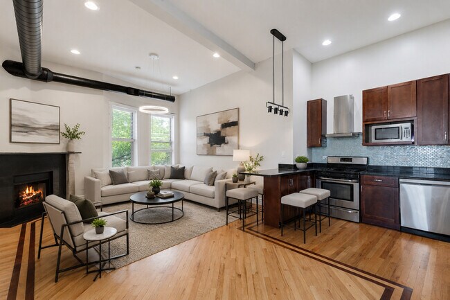 Photo - 5014 S King Dr