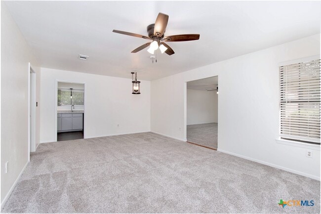 Photo - 1405 Oak Park Ln