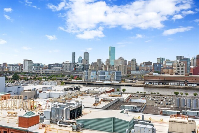 Photo - 25 Channel Center St Unidad PH204