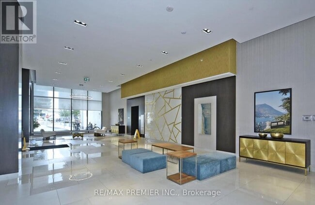 Photo - 9000 Jane St Unit 308