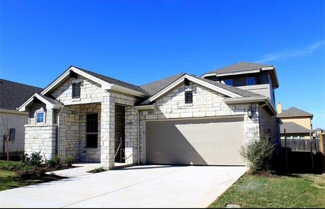 Building Photo - 224 Cherokee Rose Cir