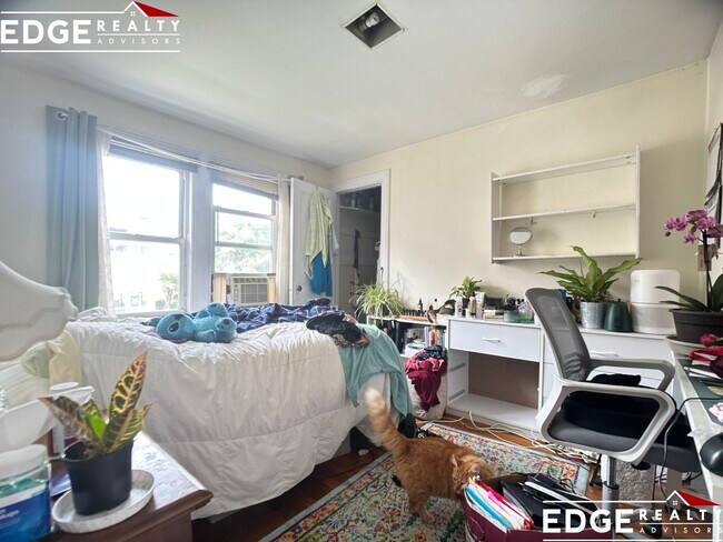 Photo - 115 Lanark Rd