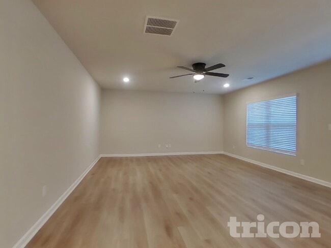 Photo - 1023 Summer Cypress Dr