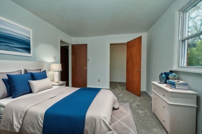 Photo - Slate Creek Apartments & Townhomes