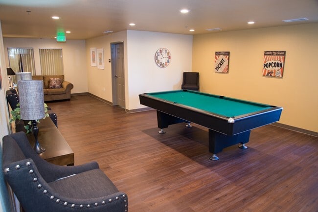 Photo - 25 Harbour Way