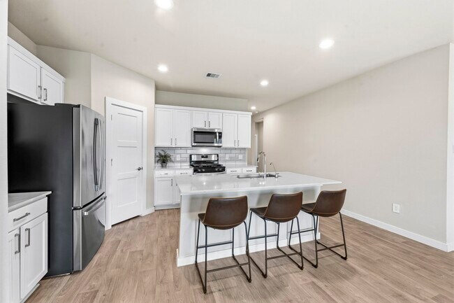 Photo - 12119 Bear River Dr