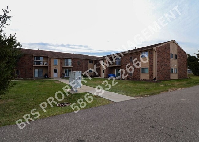 Photo - Beautifully Remodeled 2-Bedroom Condo in Fraser, MI