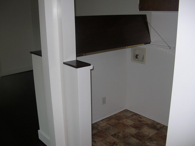 Photo - 1150 Standard Dr NE