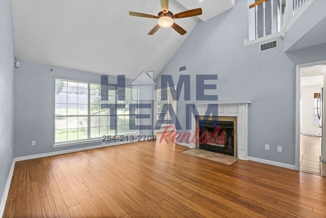 Photo - 714 Silver Creek Dr