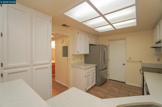 Photo - 1003 Devonwood Townhome