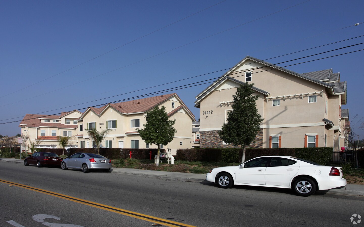 Photo - 24426-24442 Dracaea Ave