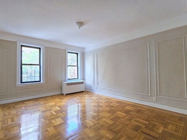 Photo - 850 W 176th St Unit 2E