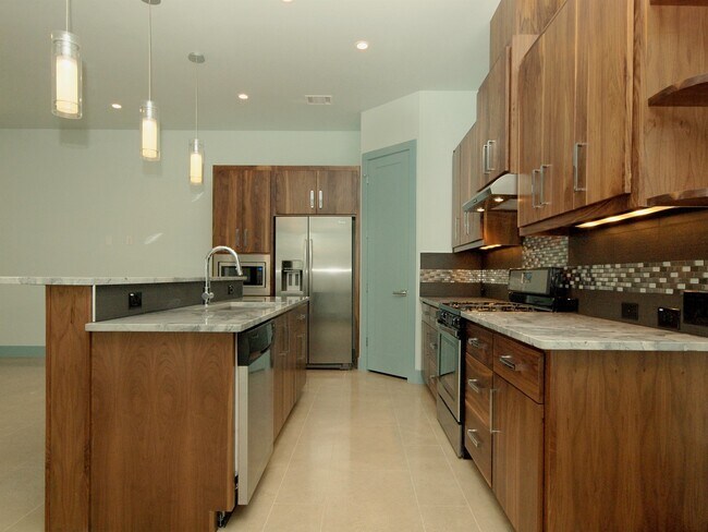 Photo - 306 Franklin Blvd Unit A