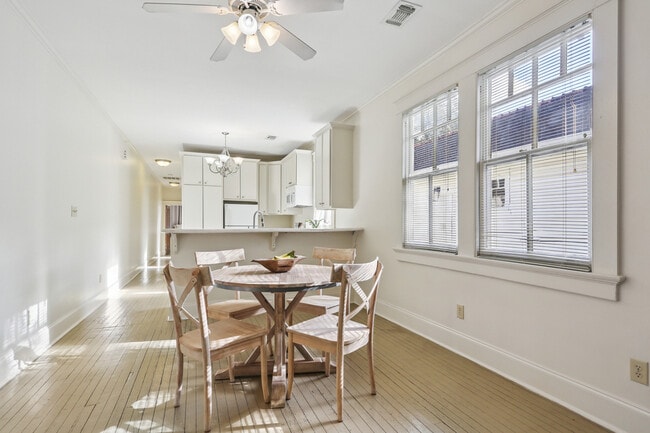 Photo - 2433 Palmer Ave Unit 2433 Palmer Avenue