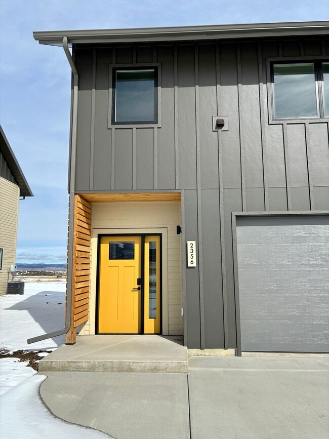 Building Photo - 2356-60 Shorthorn Ave. - Burnham Ranch Building 4 Unit 2356 Shorthorn