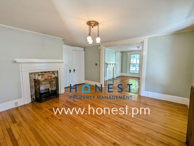 Photo - 34 Gage St