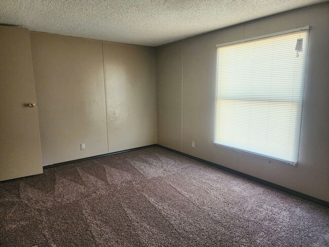 Photo - 1310 N Avenue J