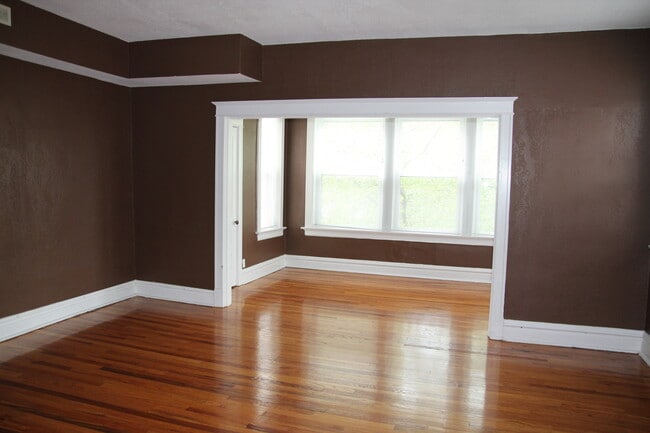 Photo - 710 Westgate Ave