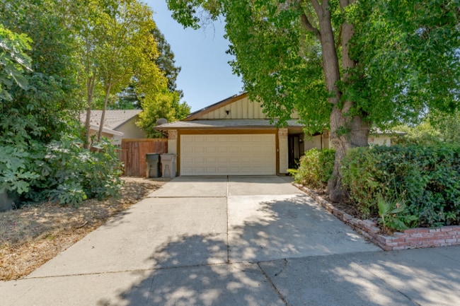 1130 Rudger Way
