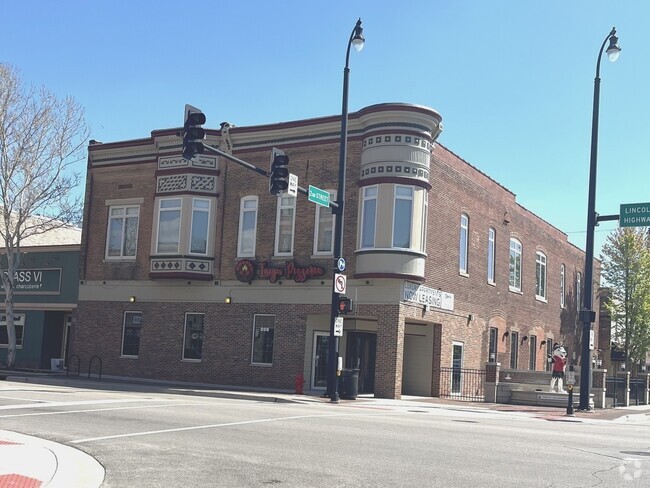 Building Photo - 102 S 2nd St Unit A Rental