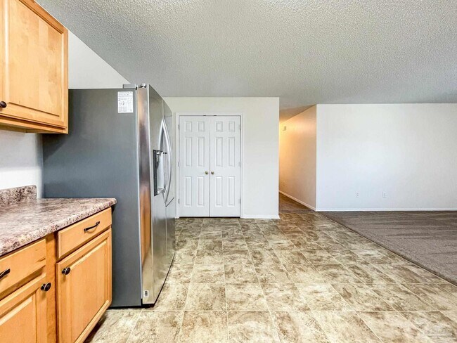 Photo - 8921 Camshire Cir