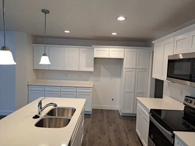Photo - 4050 W 1470 N