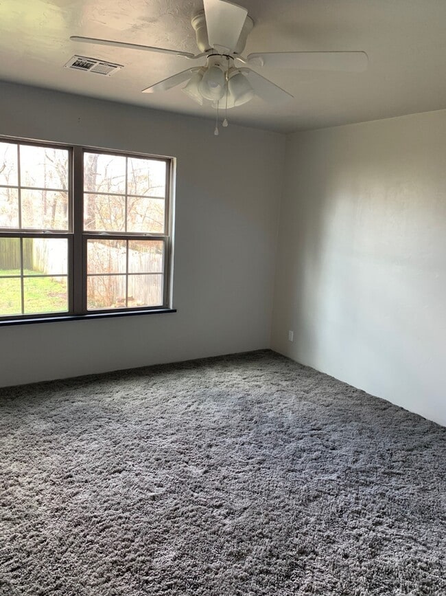 Photo - 1380 Classen Blvd