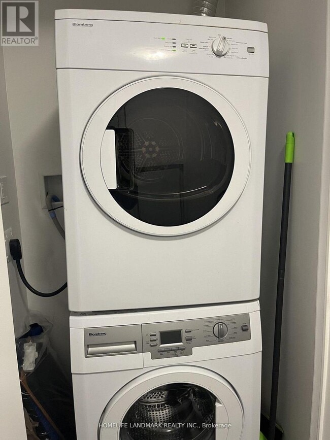 Photo - 8 Mercer St Unit 2002