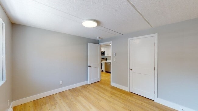 Photo - 89 Woodrow Ave Unit 6