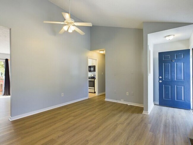 Photo - 5014 Caldwell Ave