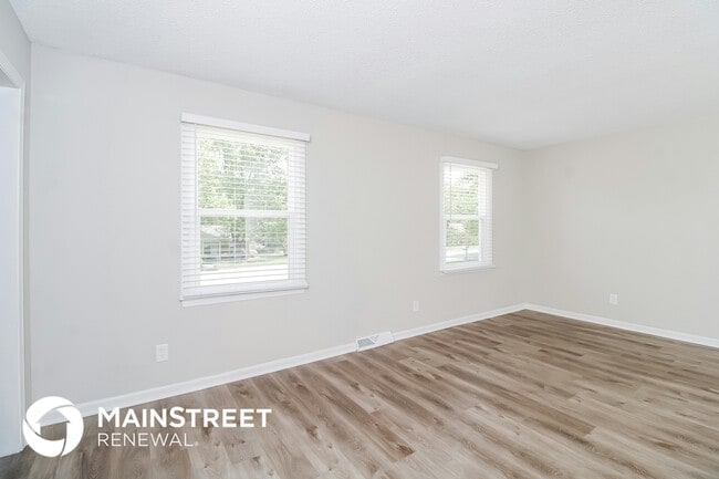Photo - 2506 Pine Lake Dr