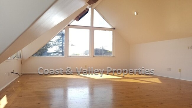 Photo - 611 Lantern Ln Unit 611 Lantern Lane  B