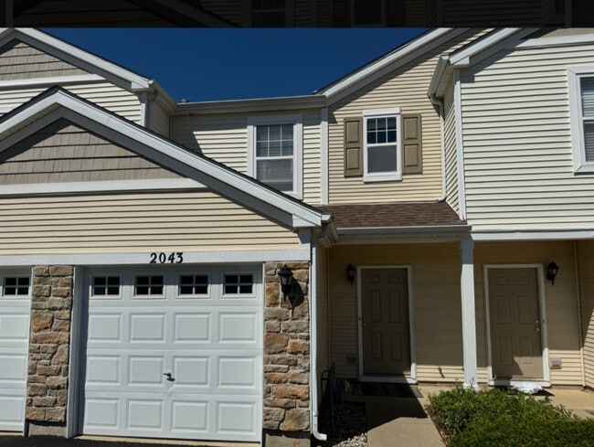 Building Photo - 2043 Limestone Ln