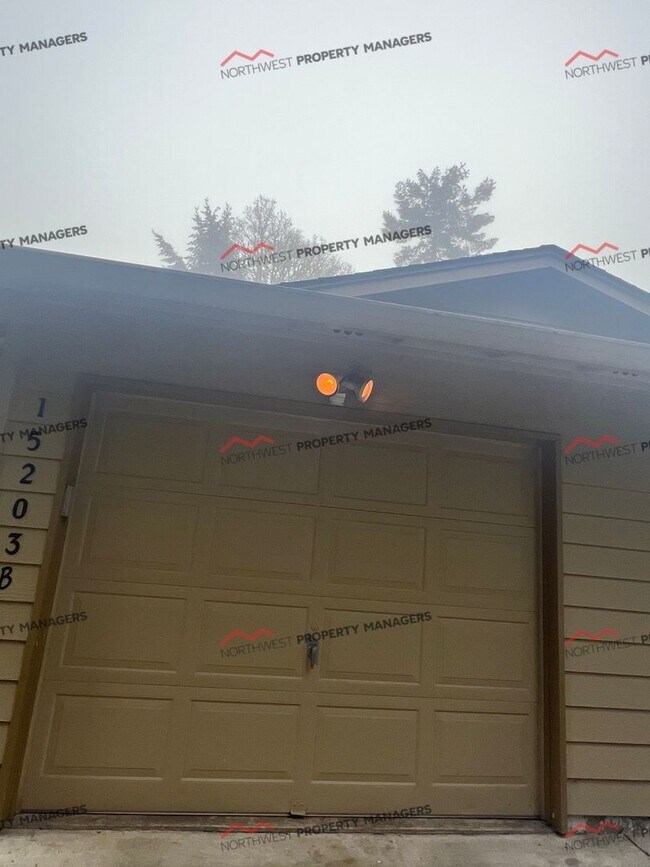 Photo - R152B Unit 15203 B NE 181st St