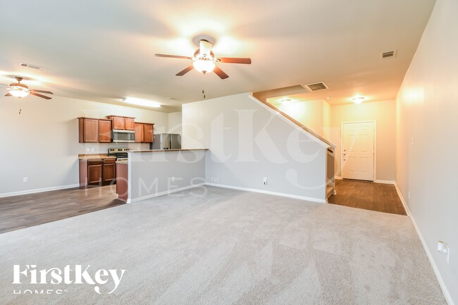 Photo - 5931 Golden Cove Rd