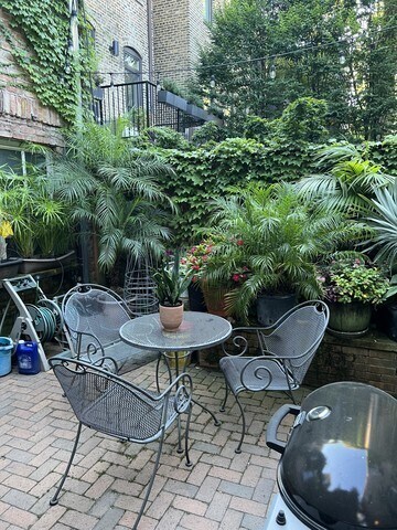 Photo - 2126 N Sedgwick St Unit CH1