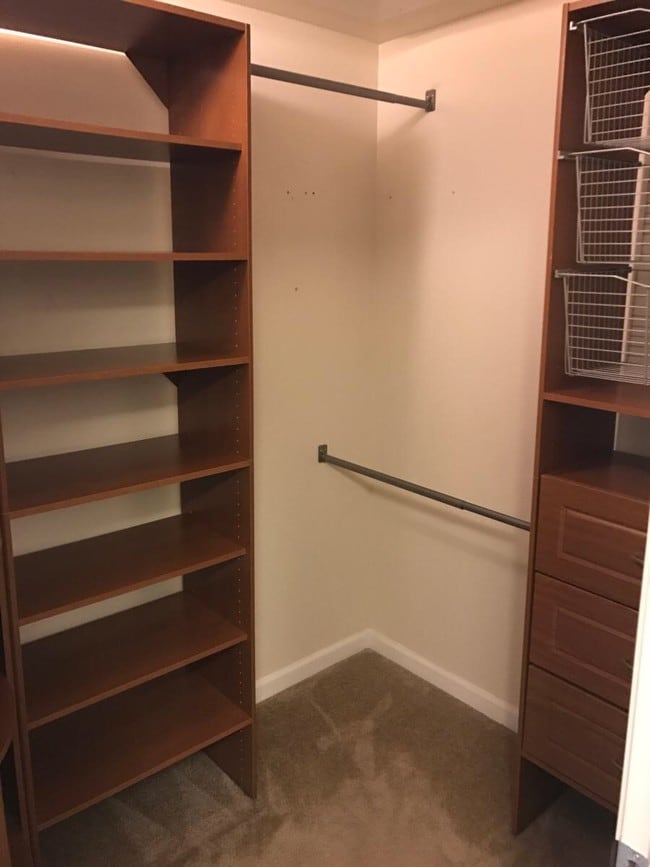 Master closet with organizers - 3420 Finnian Way Unit 412