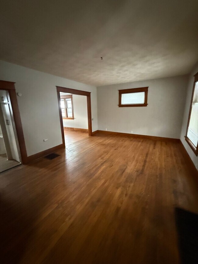 Photo - New Listing!!!