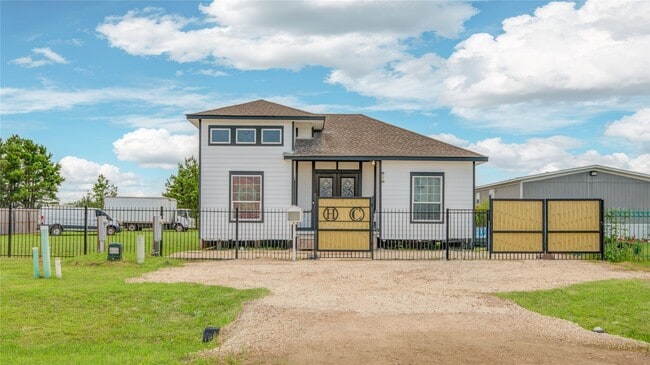 Building Photo - 582 Rd 5707 Rental