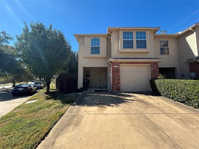 Building Photo - 3901 Oceanside Dr