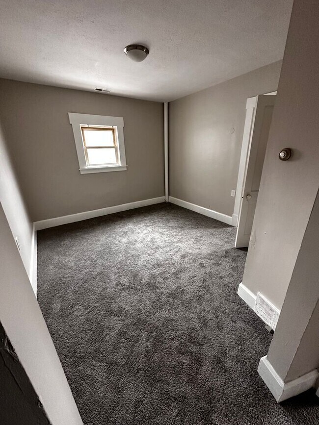 Photo - 507 Harmony Ave Unit 2R