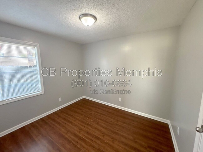 Photo - 4316 Springwind Rd