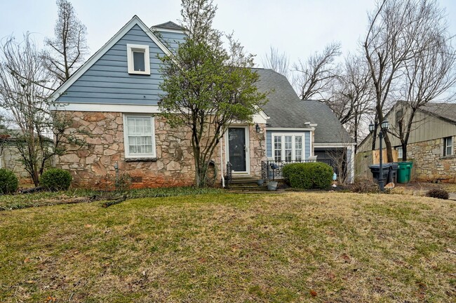 Photo - Remodeled 4BD/3BTH With a Single Car Garage Home Near Penn Square Mall and Classen Curve