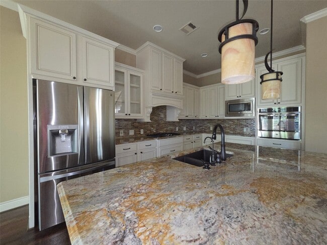 Photo - 14 Jonquil Pl