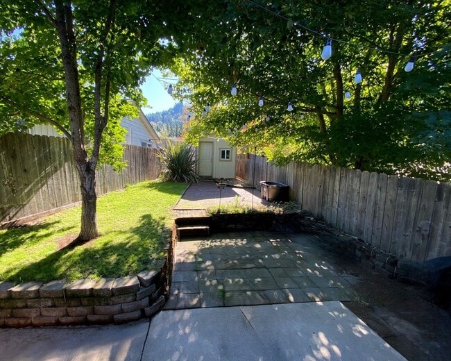 101 Barron Ct