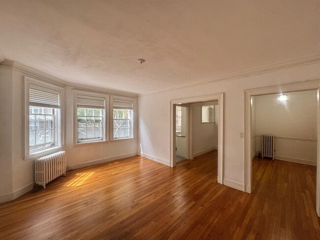 Photo - 77 Martin St Condo Unit 5